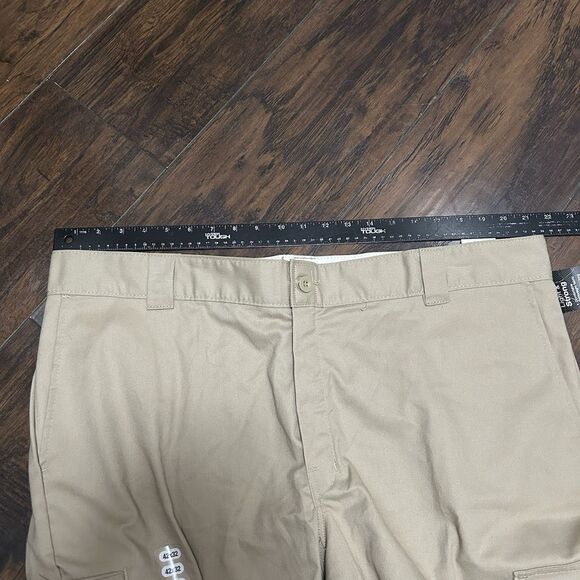 NWT Mens Dickies Cargo Regular Fit Straight Leg Khaki Pants Size 42 X 32 WP595DS - Picture 3 of 8